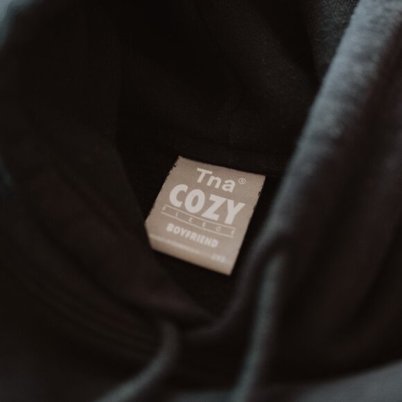 black hoodie TNA boyfriend cozy fleece oversize 2XS - Picture 3 of 3